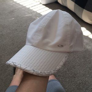 Women’s Champion white running hat